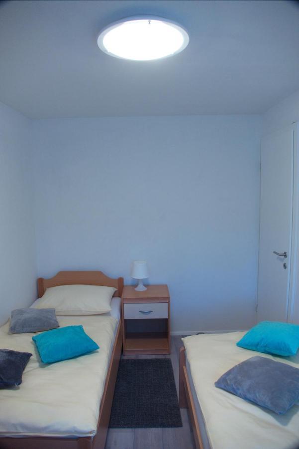 Apartmaji Anita Begunje pri Cerknici Buitenkant foto