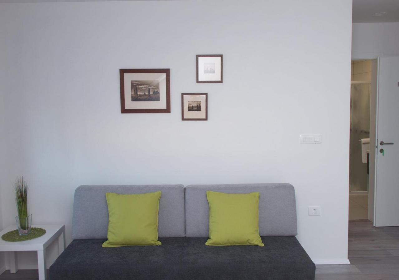 Apartmaji Anita Begunje pri Cerknici Buitenkant foto